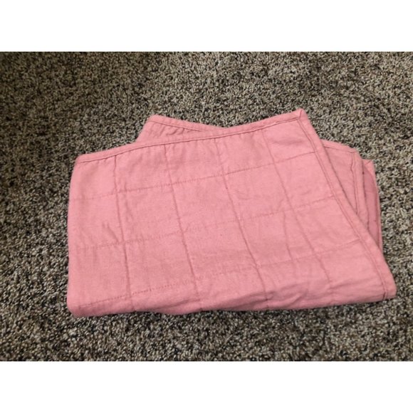 Casaluna Linen Blend Quilted Standard Sham - Picture 3 of 4